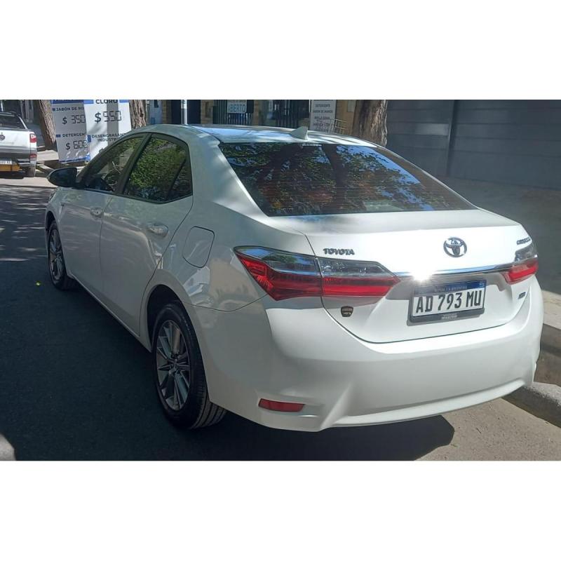 Vendo Toyota corolla XEI PACK 1.8 CVT