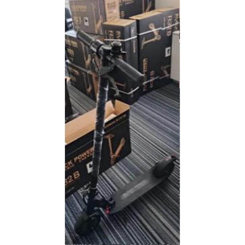 Monopatines Black Power 0km nuevos en cajas cerradas. Envios sin cargo en Paraná. - 5/5