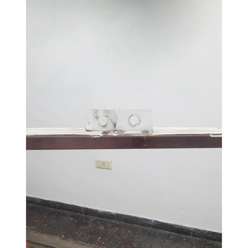 Vendo estructura de hierro colgante excelente elente