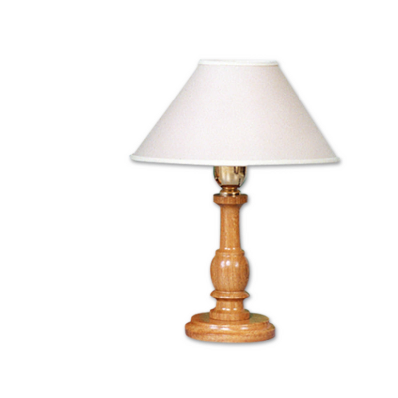 Velador torneado en madera roble con detalles en dorado con pantalla blanca o beige