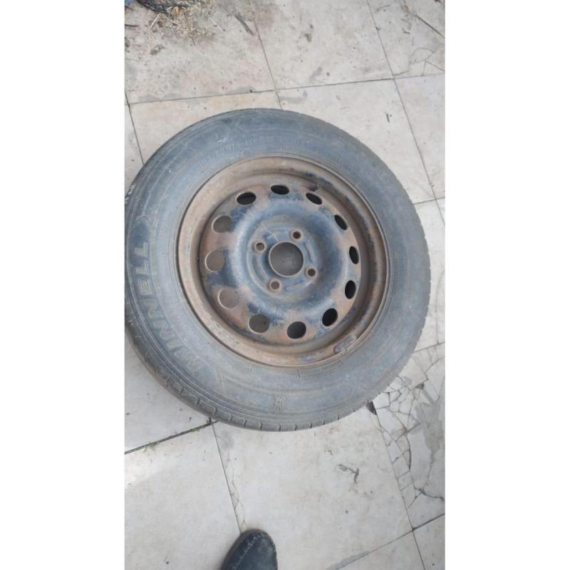 Llanta de Chapa 14 Pulgadas para Ford Focus