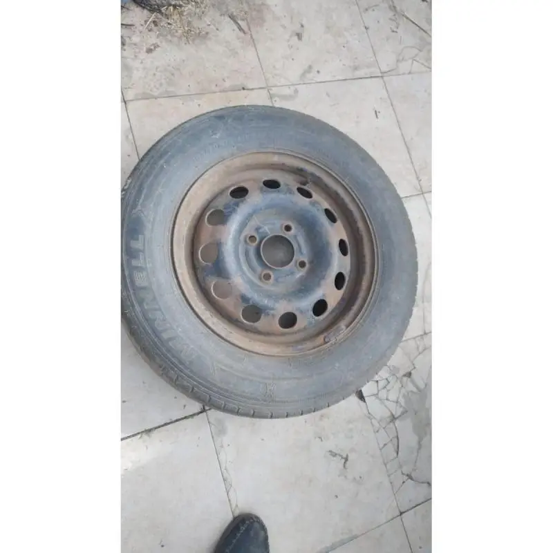 Llanta de Chapa 14 Pulgadas para Ford Focus