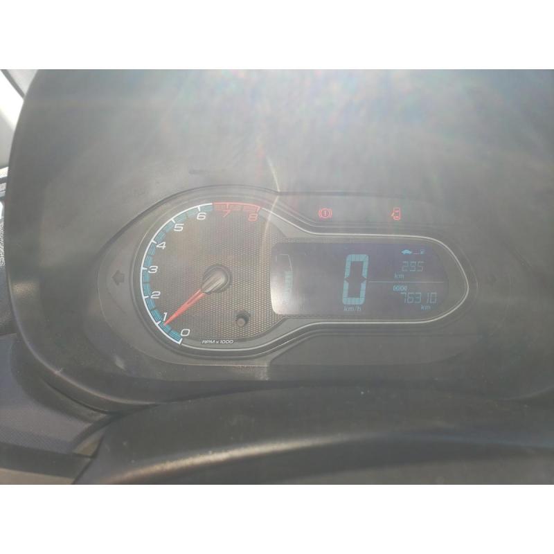 Vendo chevrolet onix ltz 2014