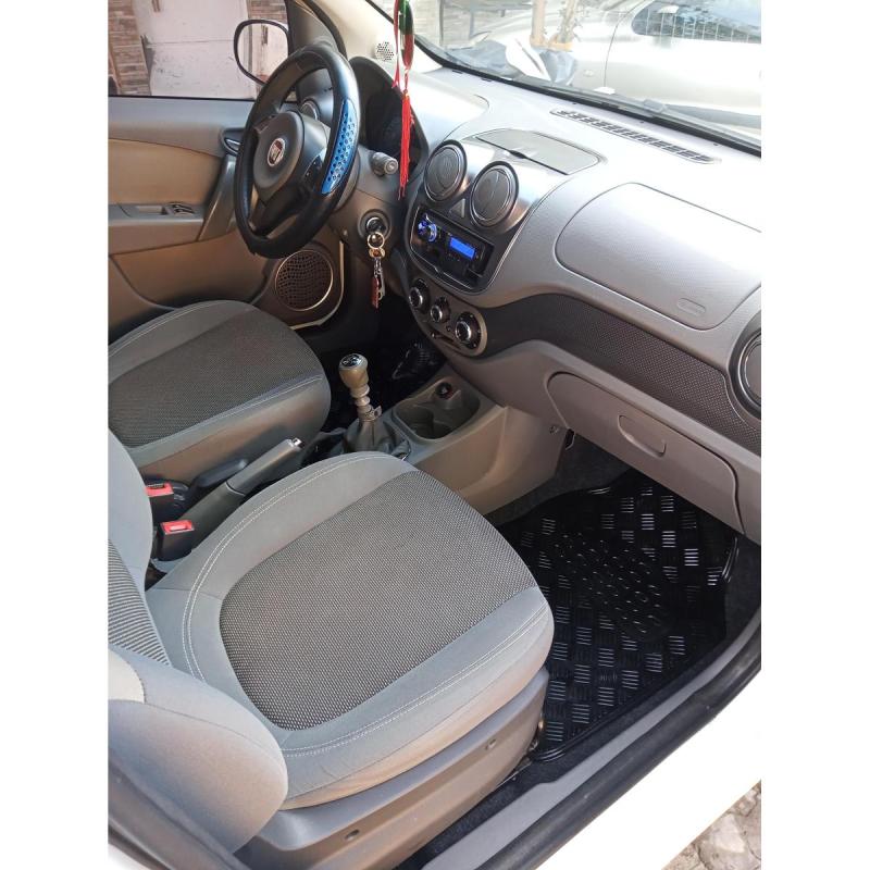 Vendo fiat palio essence modelo 2015 motor 1.6 con 93.000 km - 10