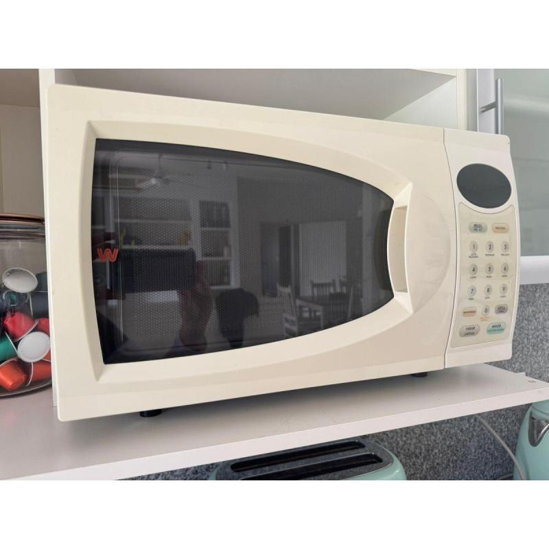 Microondas en excelente estado 🌀