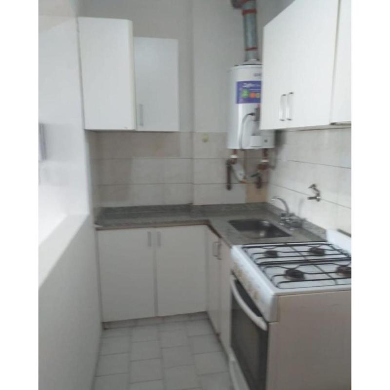En venta departamento amplio balcon - - 4