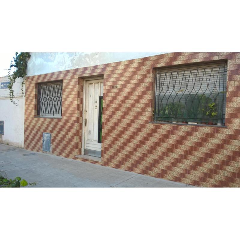 DueÑo vende casa s/lote propio 4 ambientes con patio y terraza a reciclar