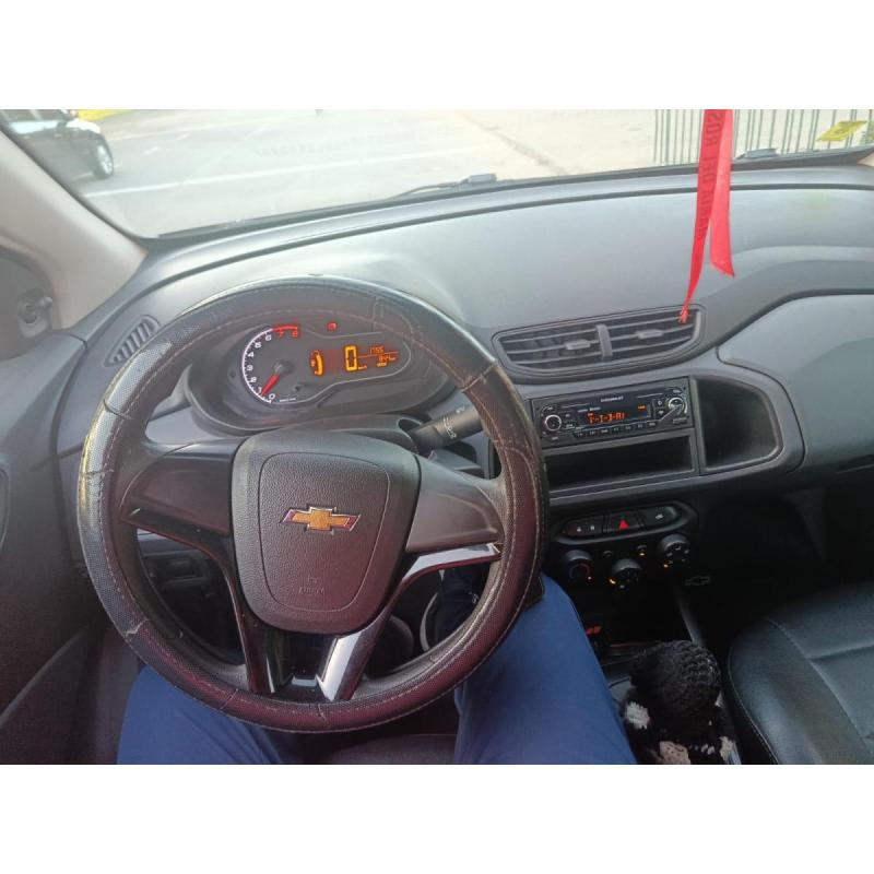 Chevrolet Onix Plus 1.4Mt Joy Black 2020 Gnc - 7/10