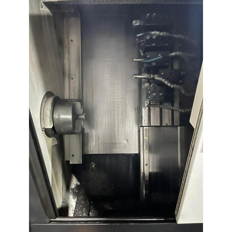 Torno a CNC de Rack Usado Marca Hyundai-Wia año 2022, modelo KIT4500 - 2