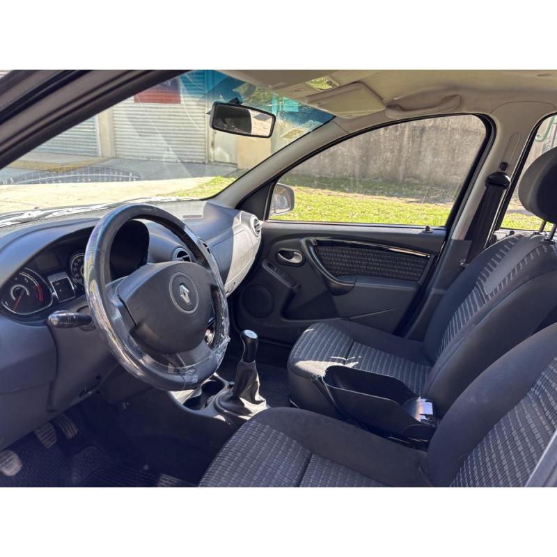 Vendo Sandero 2011 1.6 - 3