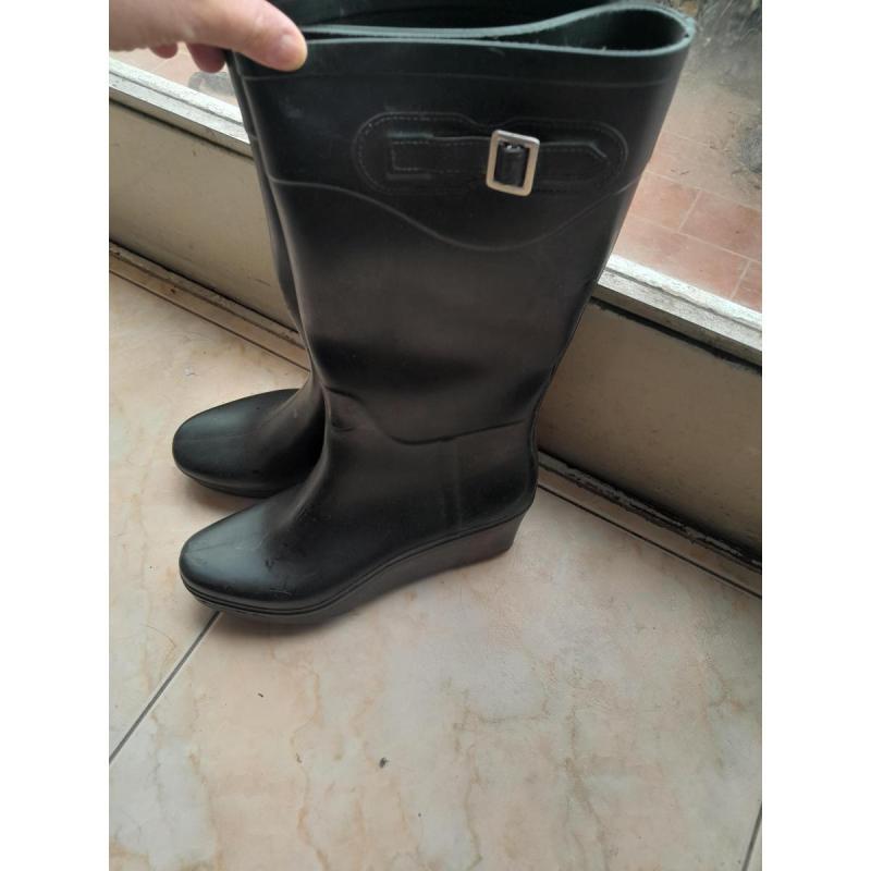 Vendo botas de lluvia