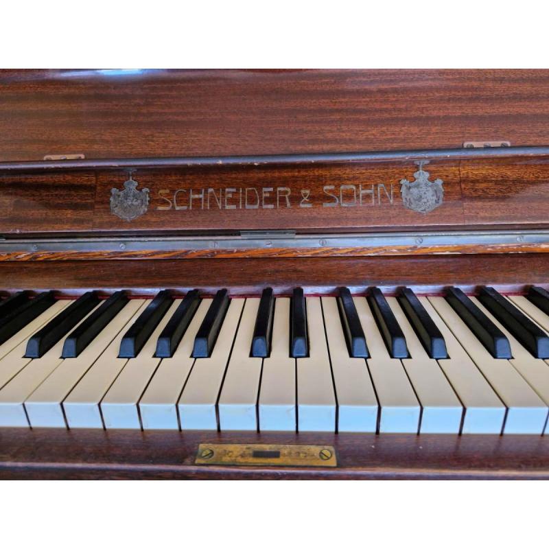 Piano alemán Schneider & Sohn - 2