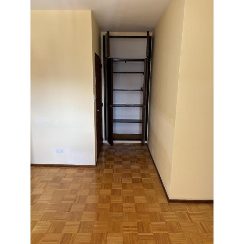 Alquilo Departamento 3 Amb Coghlan - 7