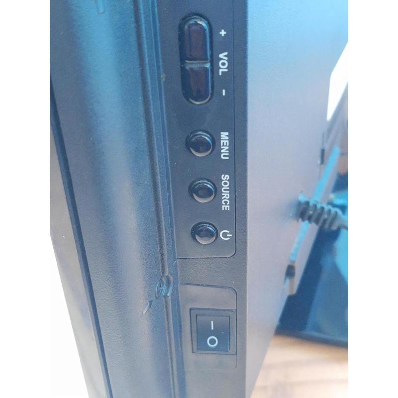 TV Nobles 24” LED FULL HD - 6