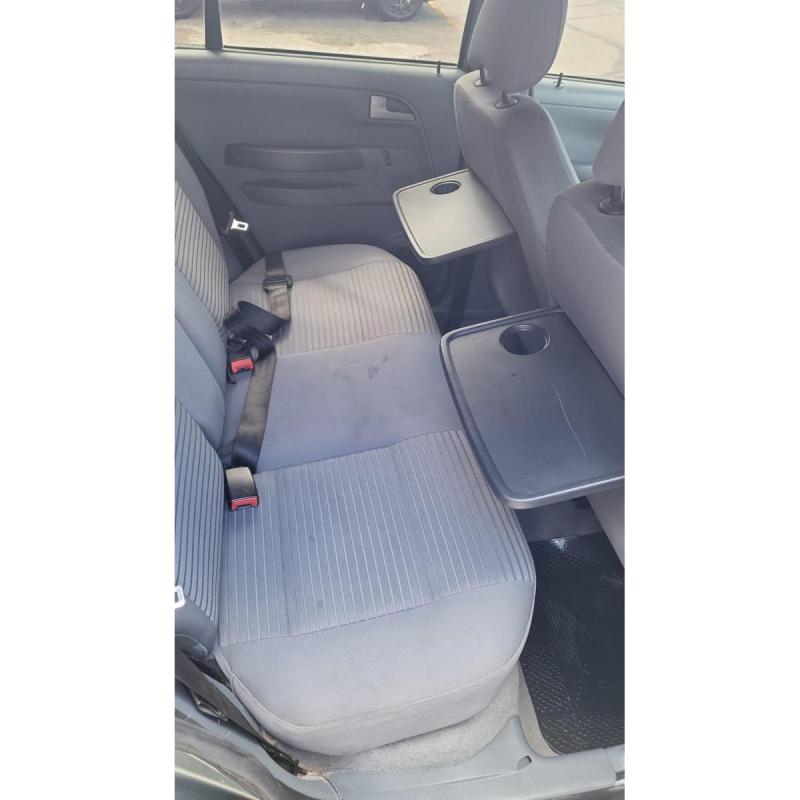 Volkswagen Suran Año 2009 - 8