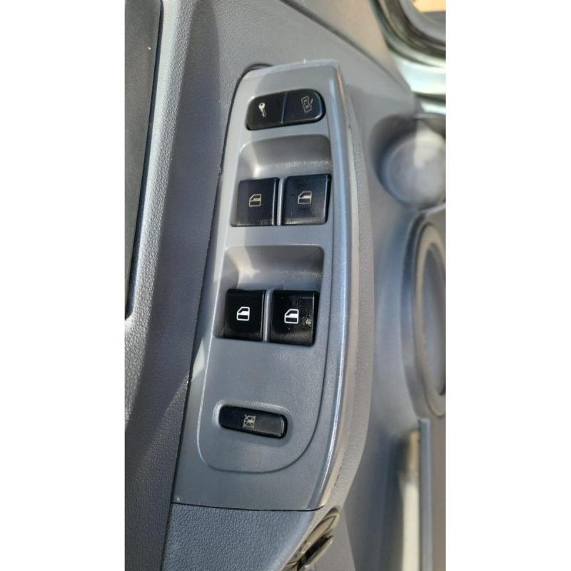 Volkswagen Suran Año 2009 - 12