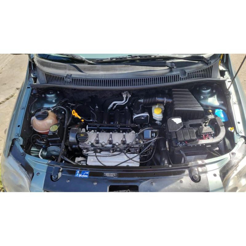 Volkswagen Suran Año 2009 - 14