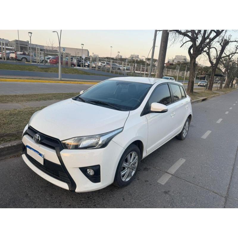 Vendo Toyota Yaris S CVT - 5 Puertas 2018