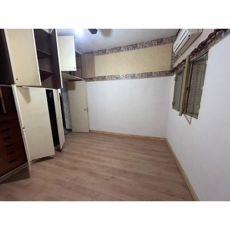 VENTA Laprida 3700, planta baja, local mas dormitorio, patio.