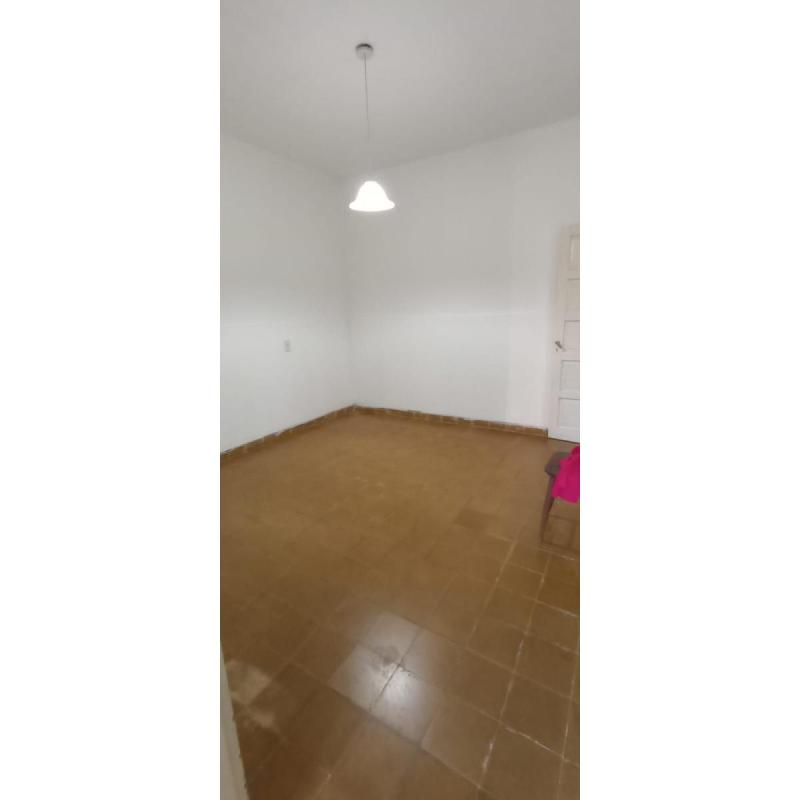 Vendo casa en macrocentro oeste - 12