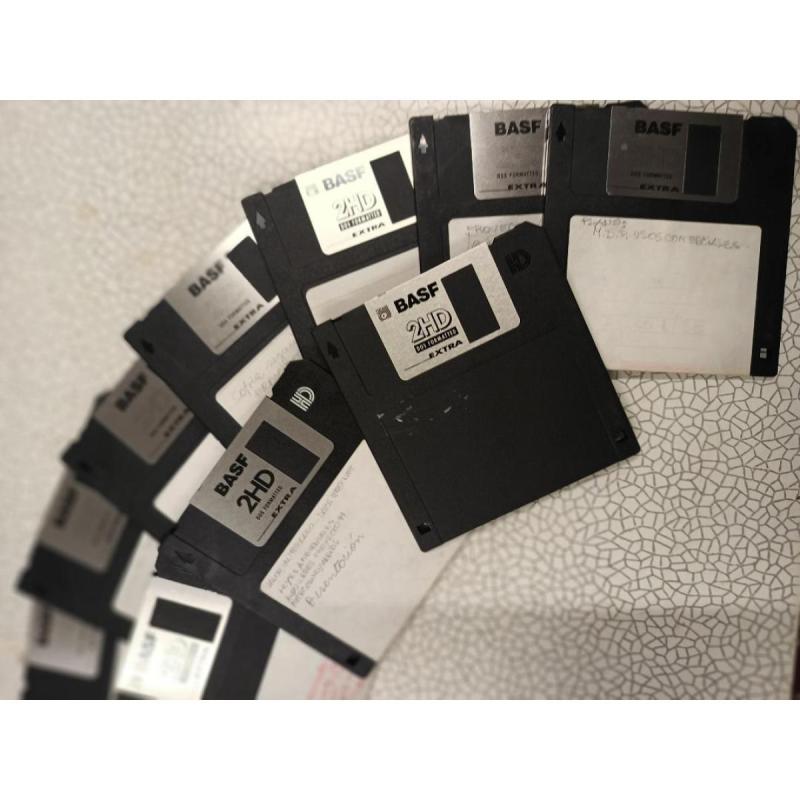 Diskettes 3,5 Usados En Lote Por 60 Unidades - 2