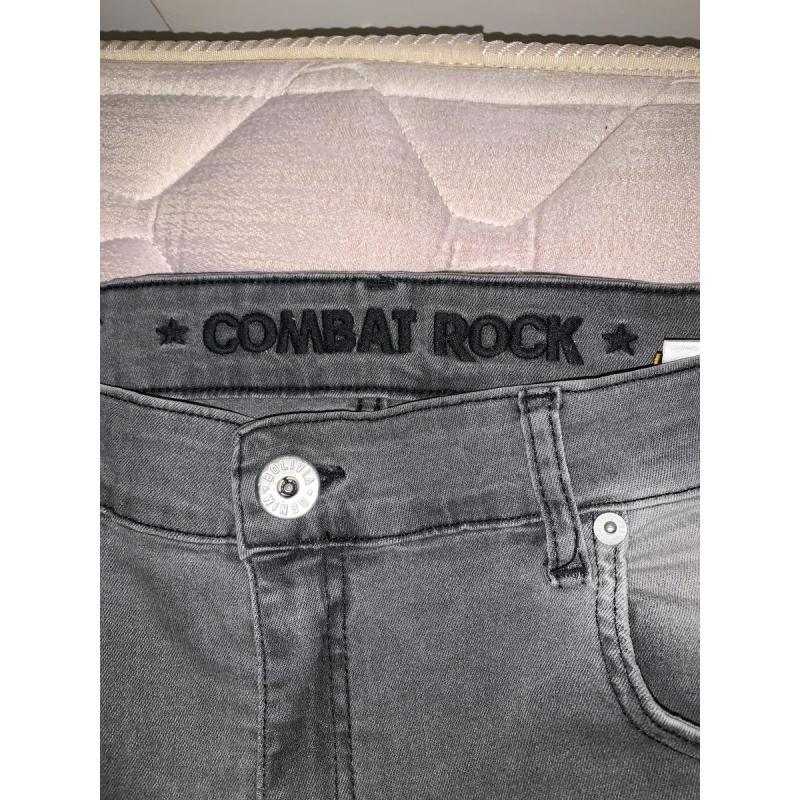 Jean bolivia combat rock - 2