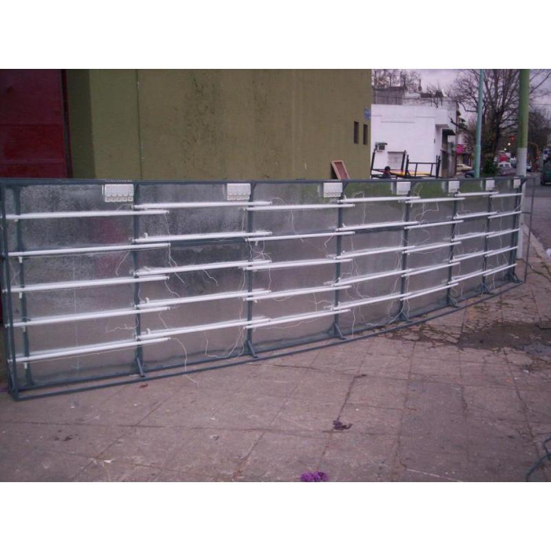 Colocación o retiro de carteles publicitarios. - 4