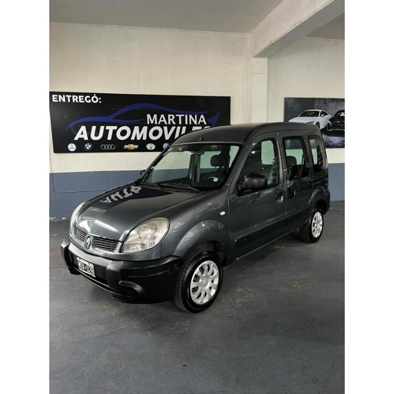 Vendo renault kangoo confort 1.6 gnc 2013