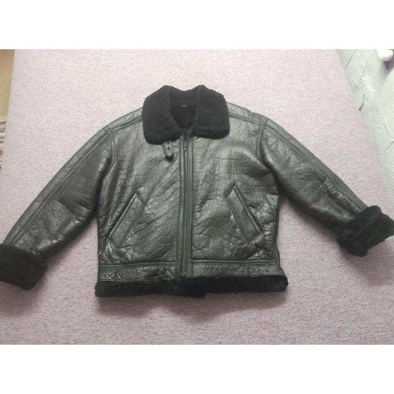 Gamulán, Camperón de cuero y corderito