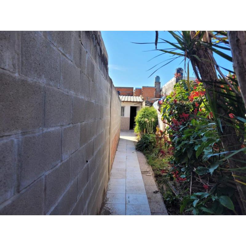 Venta/permuta depto 2 dormitorios interno a reciclar. Escriturado - 1/4