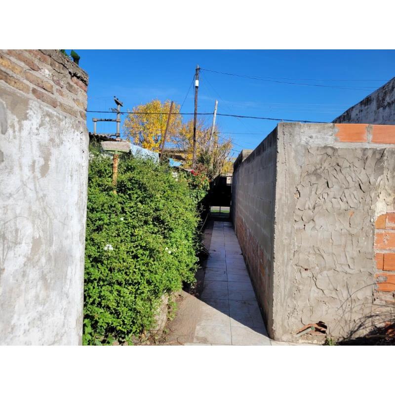 Venta/permuta depto 2 dormitorios interno a reciclar. Escriturado - 2/4