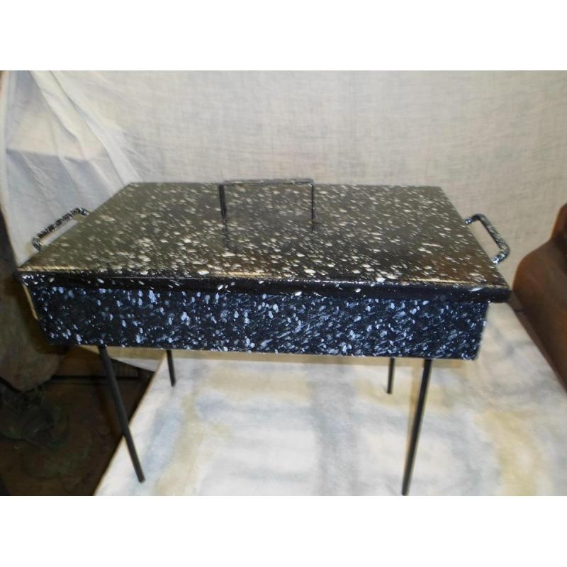 Planchetas, bandejas, ollas, cajas con tapa, todo enlozados, cunas etc. - 7/17