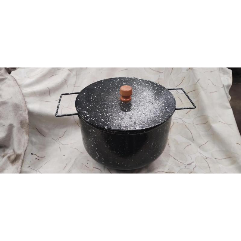 Planchetas, bandejas, ollas, cajas con tapa, todo enlozados, cunas etc. - 11/17