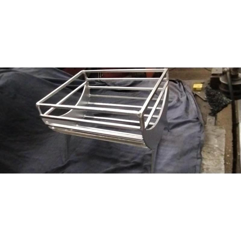 Planchetas, bandejas, ollas, cajas con tapa, todo enlozados, cunas etc. - 17/17