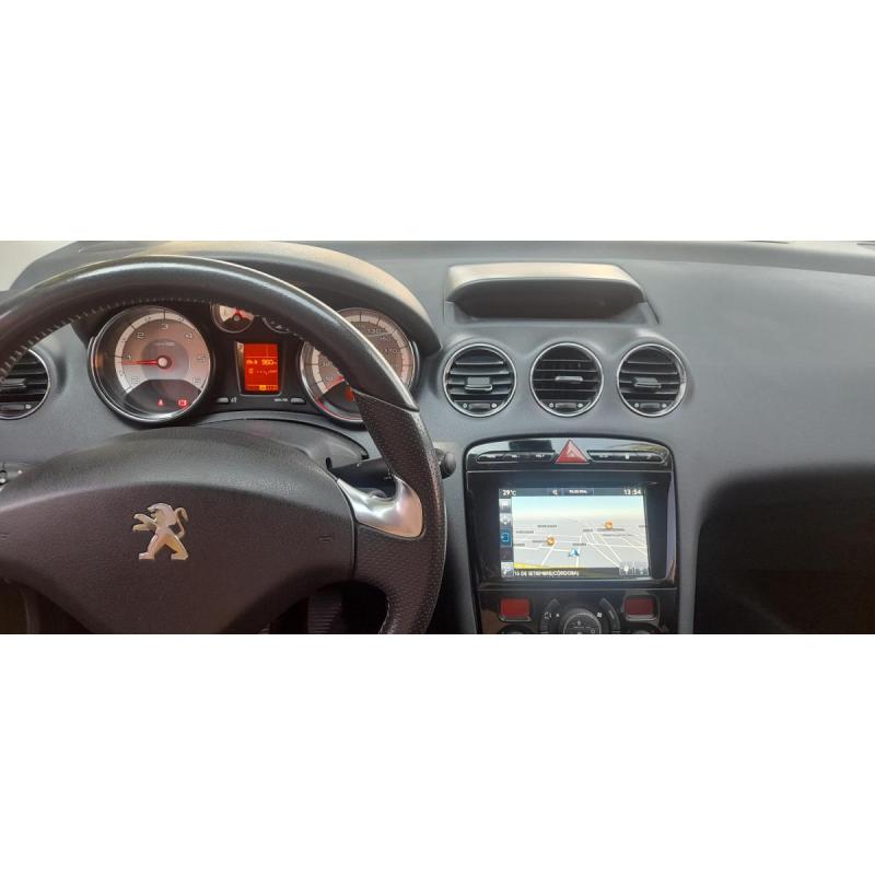 Vendo peugeot 308 hdi feline 2018 primera mano - 6