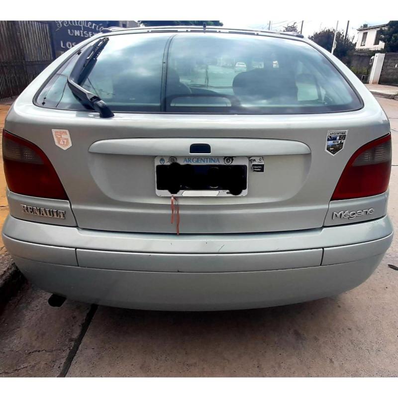 Vendo renault megane 1.6 equipamento intermedio - 4