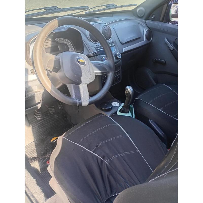 2012 Chevrolet Agile - 4