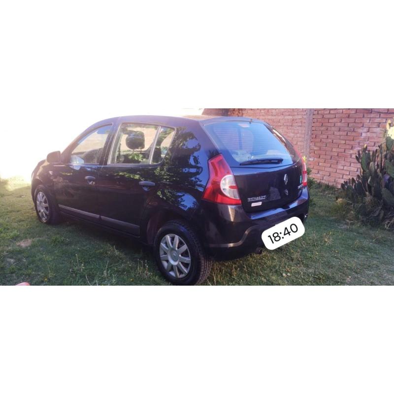 Renault Sandero Confort 2010