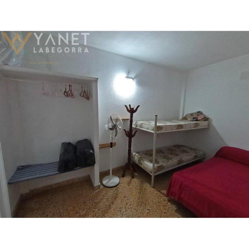 Departamento planta baja - a 200 mts del mar - 6