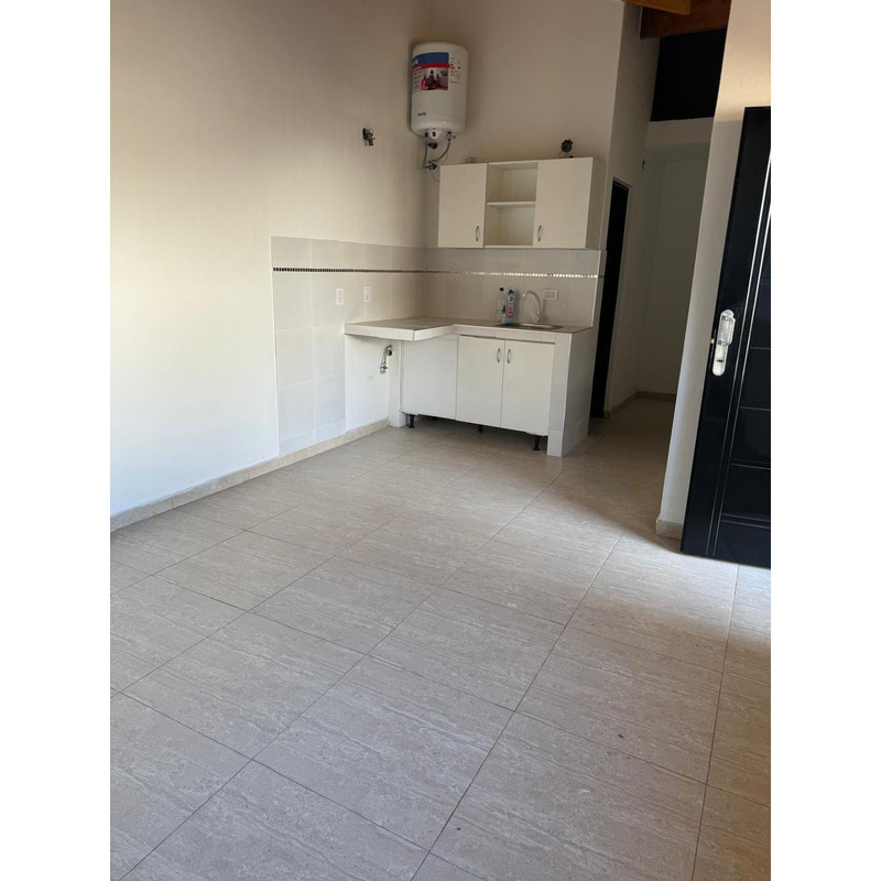 ¡Excelente oportunidad de alquiler de departamentos remodelados y a estrenar en PH! - 4