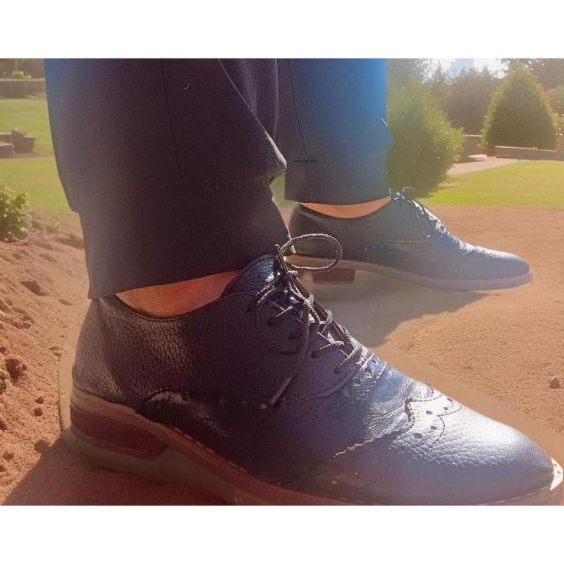 Mocasín con cordón negro y marrón de cuero - 4/4