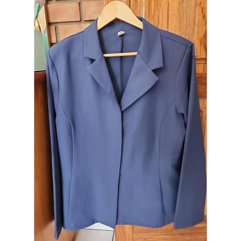 Conjunto nuevo azul marino  Entrega Rivadavia centro  $15mil Talle L