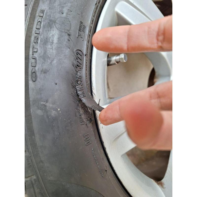 Cubierta pirelli cinturato p1 plus 205/55/16 + llanta santiaguito - 7