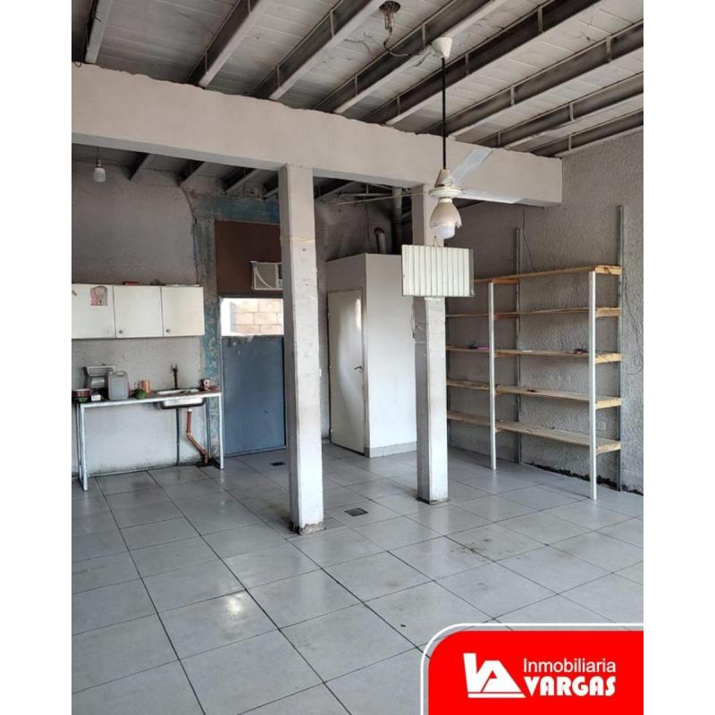 Alquilo local comercial Las Heras, ideal para minimarket, despensa, pet shop, cotillón,etc - 5