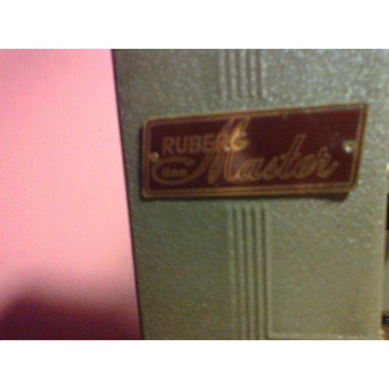 Proyector 16 mm ruberg master con estuche original - 2
