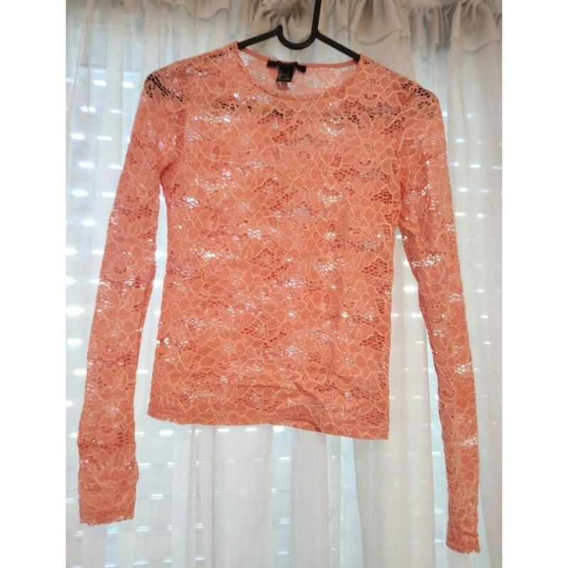 Remera manga larga de encaje - Forever 21