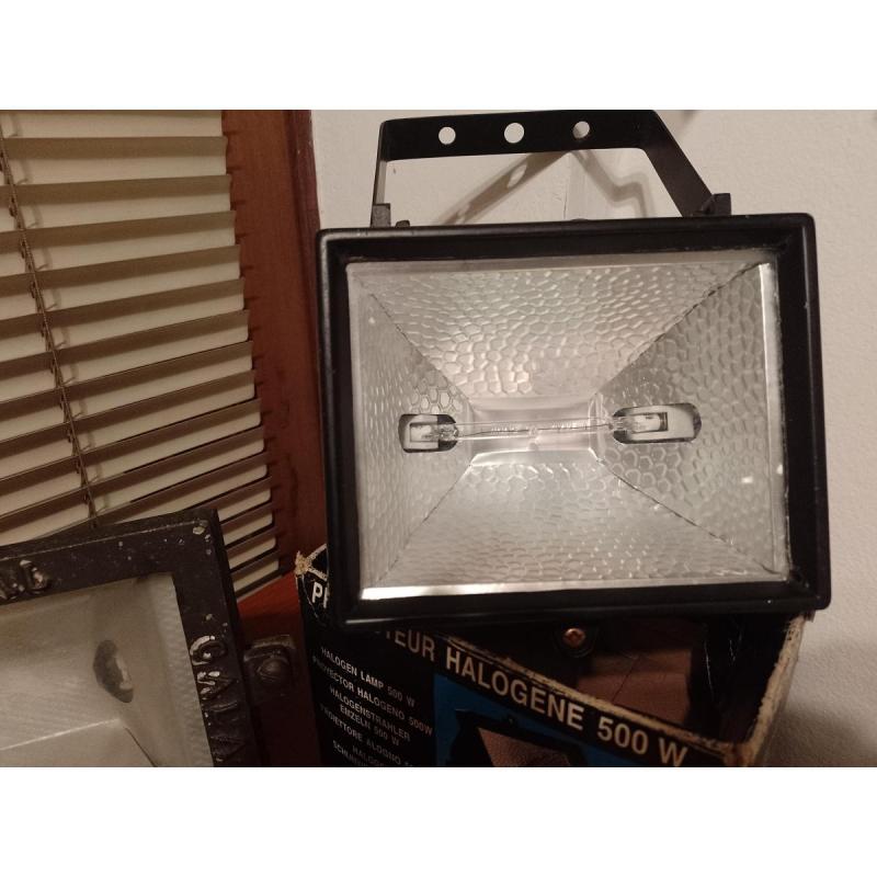 2 reflectores halogenos