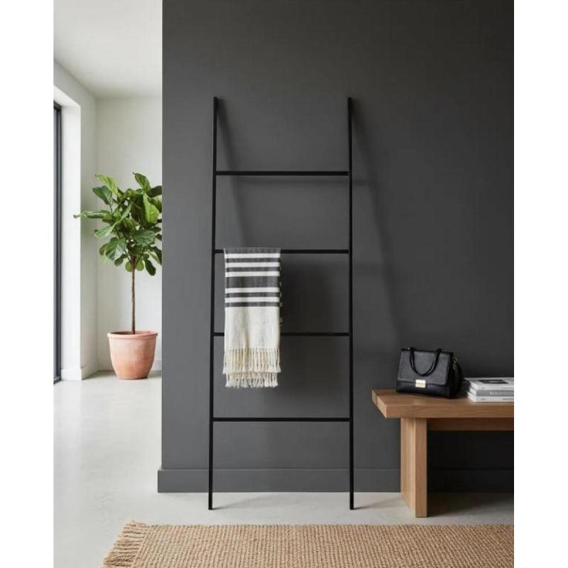 Perchero Toallero Escalera 150cm Metalico Industrial Moderno Negro Olimpo