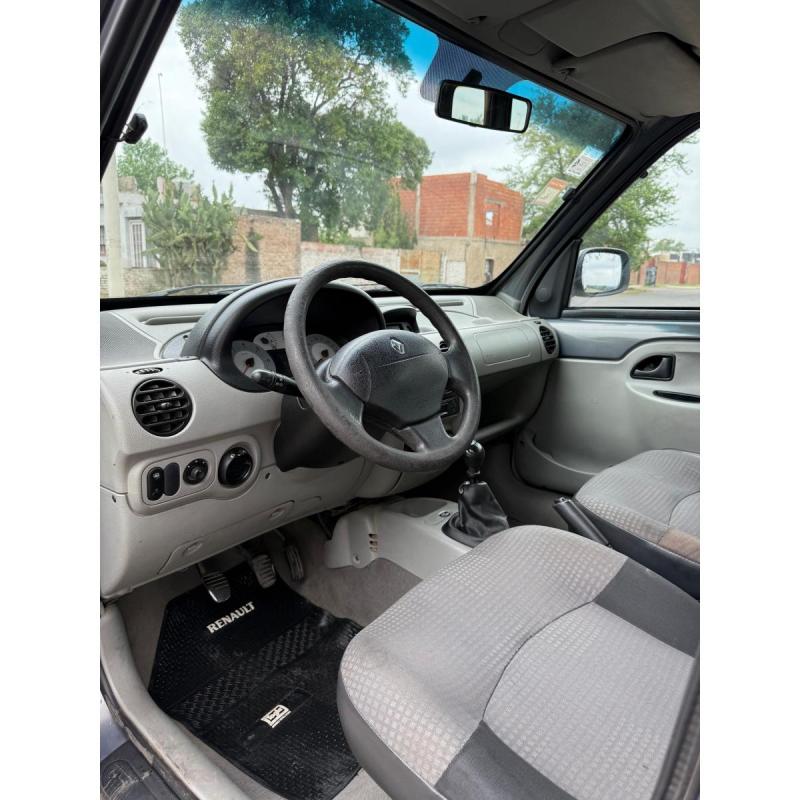 renault kangoo 1.5 2009 - 2