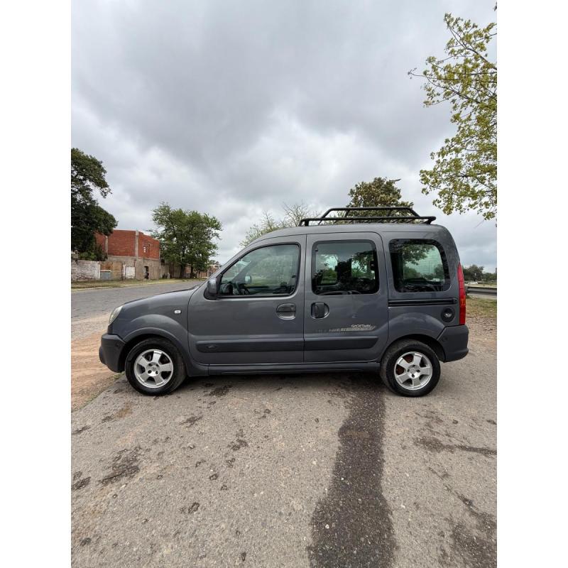 renault kangoo 1.5 2009 - 6